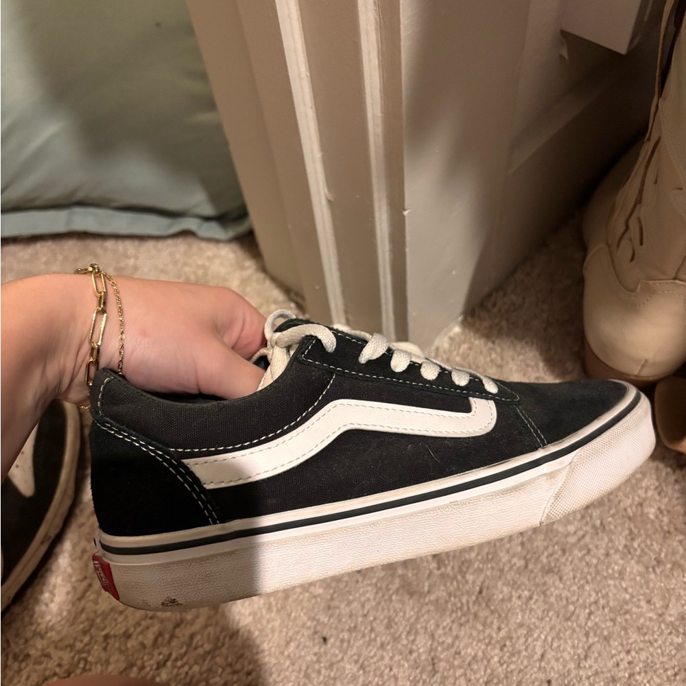 Vans Old Skool Black and White Sneakers
